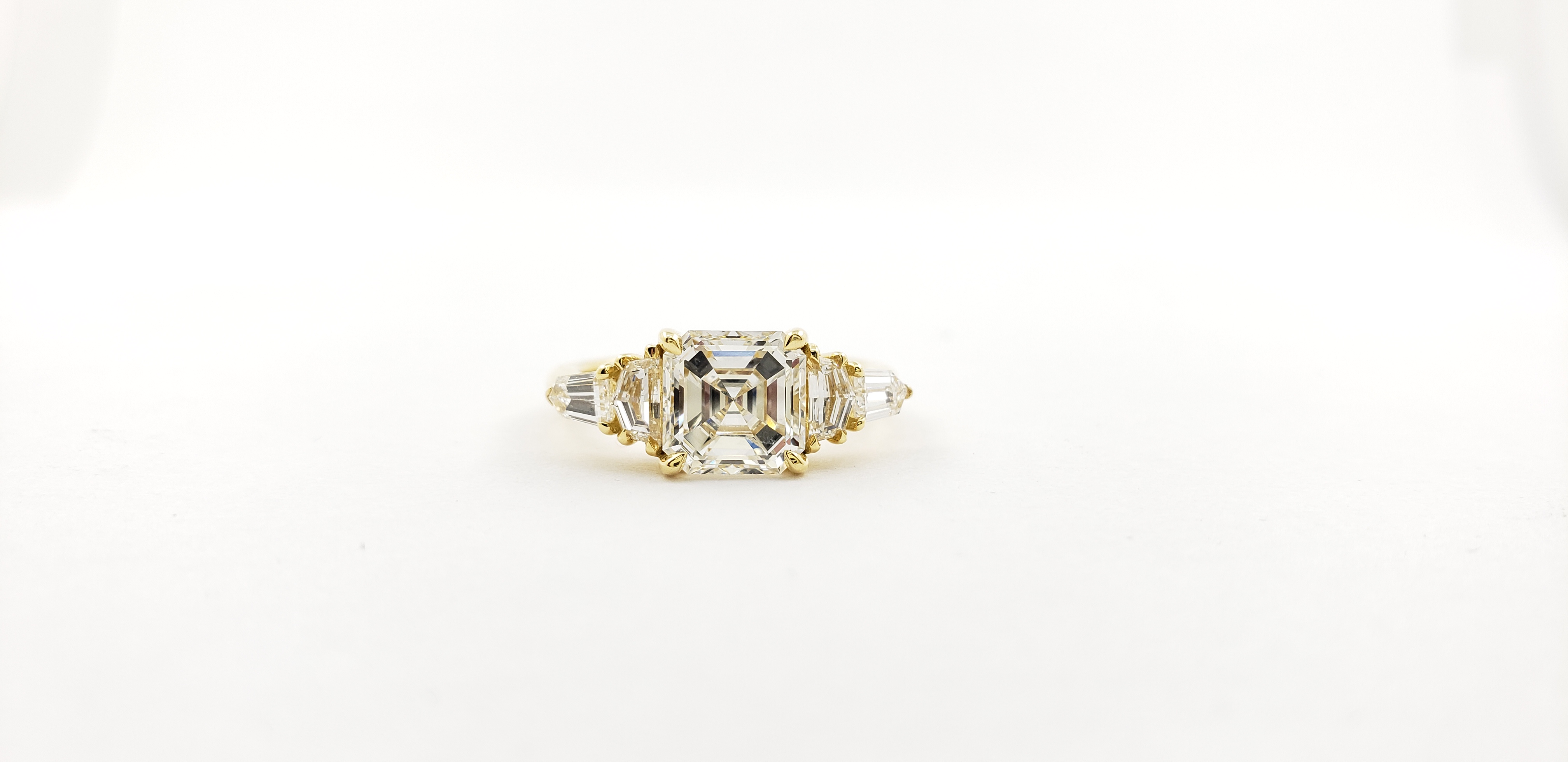 Exquisite Five Stone Diamond Ring  